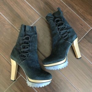 Carolinna Espinosa suede boots